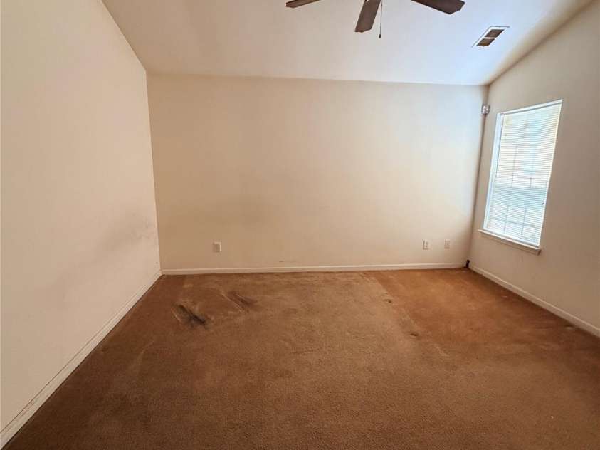 3834 Brookchase Lane, Charlotte, NC 28205.  MLS# CAR4398531, YatesRealty ID 35060. 