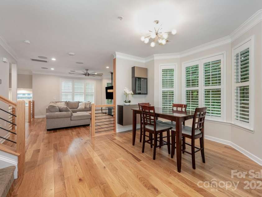 7103 Founders Club Court, Charlotte, NC 28269.  MLS# CAR4294615, YatesRealty ID 35061. Dining area with built-in cabinetry