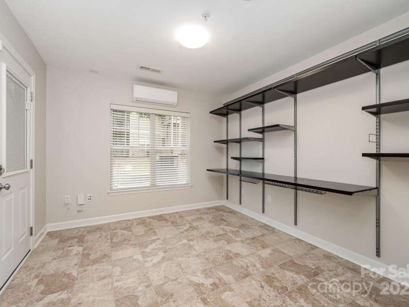 7103 Founders Club Court, Charlotte, NC 28269.  MLS# CAR4294615, YatesRealty ID 35061. Lower Level Bonus Room
