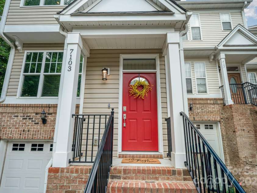 7103 Founders Club Court, Charlotte, NC 28269.  MLS# CAR4294615, YatesRealty ID 35061. Newer windows and doors
