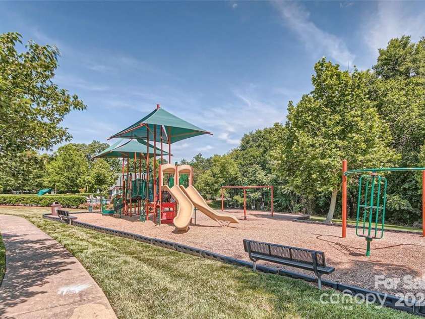 7103 Founders Club Court, Charlotte, NC 28269.  MLS# CAR4294615, YatesRealty ID 35061. Playgrounds at every park