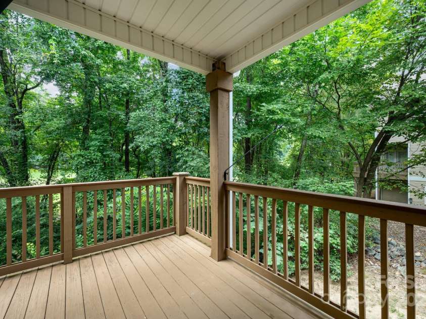 7103 Founders Club Court, Charlotte, NC 28269.  MLS# CAR4294615, YatesRealty ID 35061. Plenty of privacy!