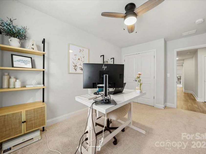 1140 Drummond Avenue, Charlotte, NC 28205.  MLS# CAR4277447, YatesRealty ID 35062. 