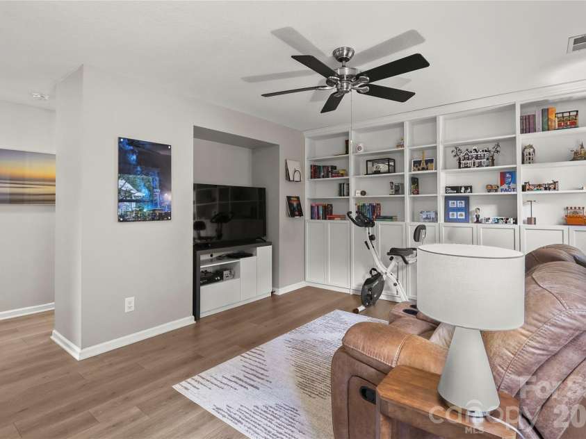 12524 Generations Street, Charlotte, NC 28278.  MLS# CAR4397575, YatesRealty ID 35064. 