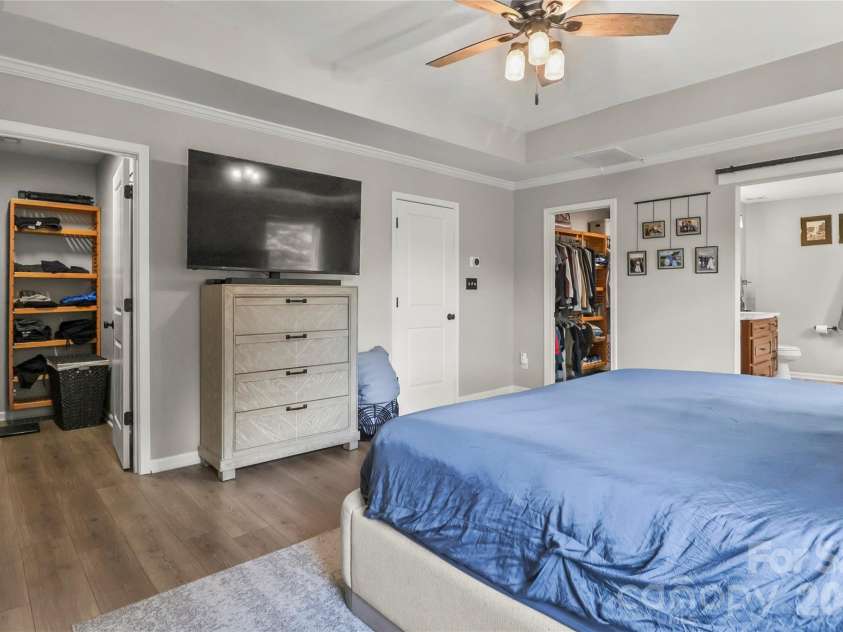 12524 Generations Street, Charlotte, NC 28278.  MLS# CAR4397575, YatesRealty ID 35064. 