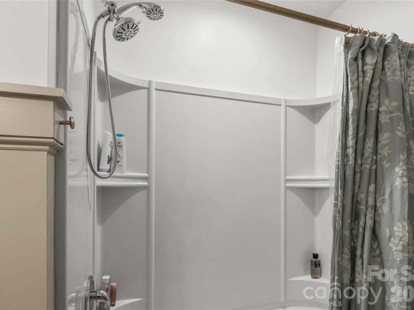 12524 Generations Street, Charlotte, NC 28278.  MLS# CAR4397575, YatesRealty ID 35064. 