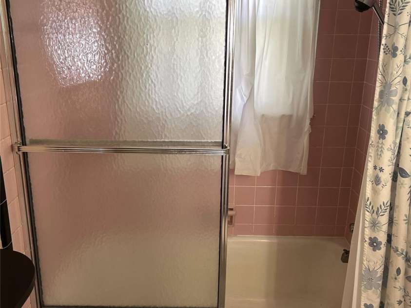 1012 Midlake Avenue, Kannapolis, NC 28083.  MLS# CAR4293787, YatesRealty ID 35065. 