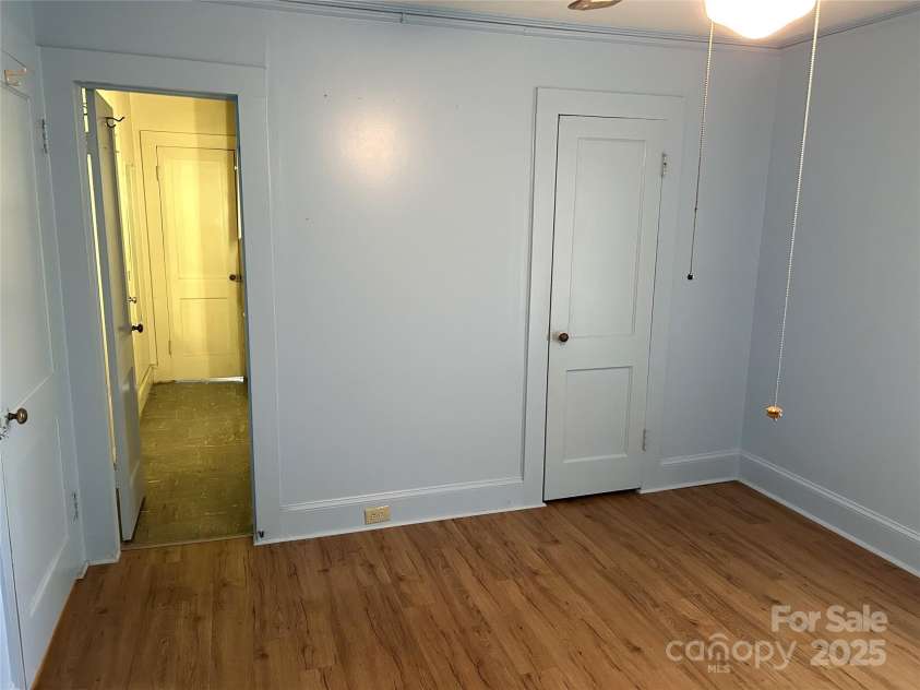 1012 Midlake Avenue, Kannapolis, NC 28083.  MLS# CAR4293787, YatesRealty ID 35065. 