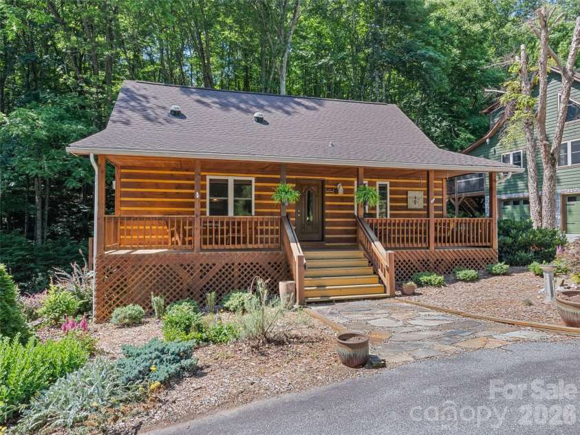 171 Cripple Creek Drive, Waynesville, NC 28785.  MLS# CAR4399780, YatesRealty ID 35067. Front