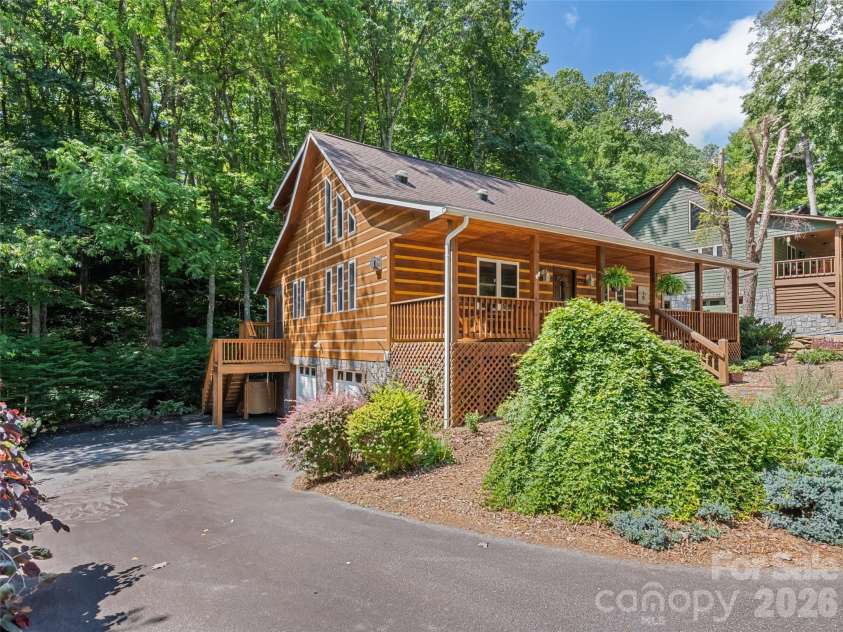 171 Cripple Creek Drive, Waynesville, NC 28785.  MLS# CAR4399780, YatesRealty ID 35067. Front View