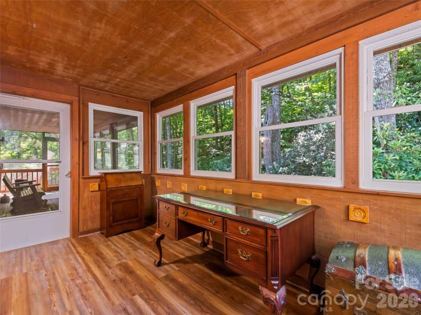 171 Cripple Creek Drive, Waynesville, NC 28785.  MLS# CAR4399780, YatesRealty ID 35067. Room off Main