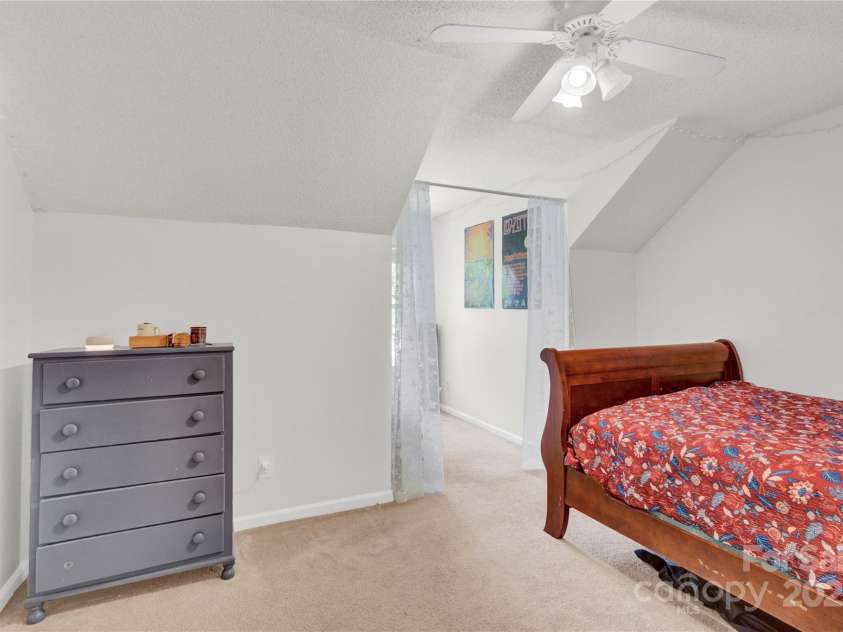 8811 Roseton Lane, Charlotte, NC 28277.  MLS# CAR4297343, YatesRealty ID 35067. 