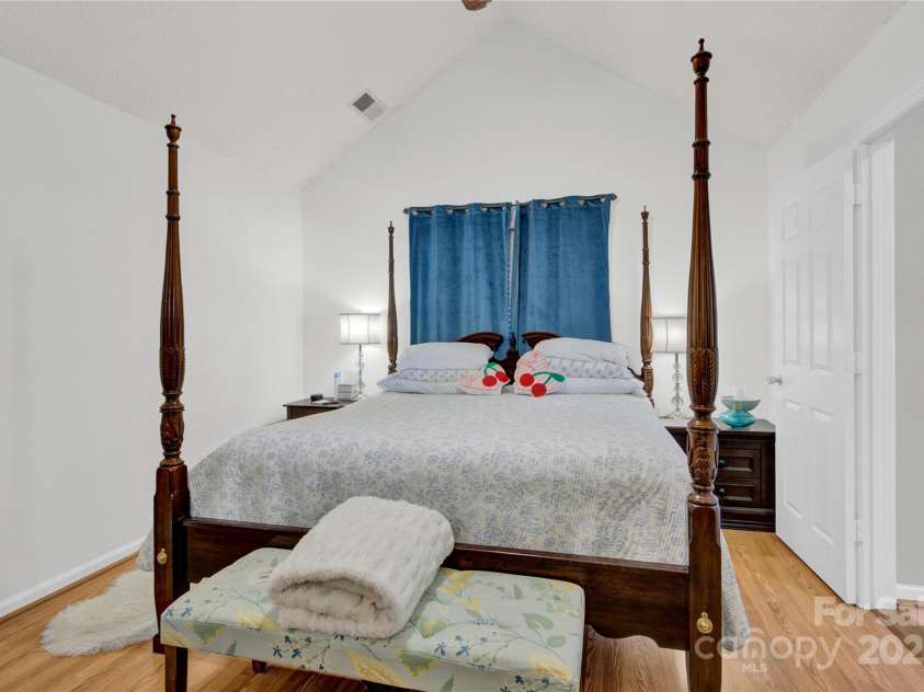 8811 Roseton Lane, Charlotte, NC 28277.  MLS# CAR4297343, YatesRealty ID 35067. 