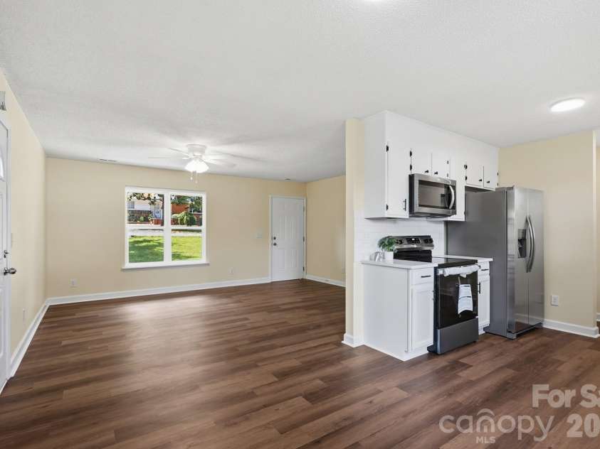 612 Welsh Avenue, Monroe, NC 28112.  MLS# CAR4398332, YatesRealty ID 35068. 
