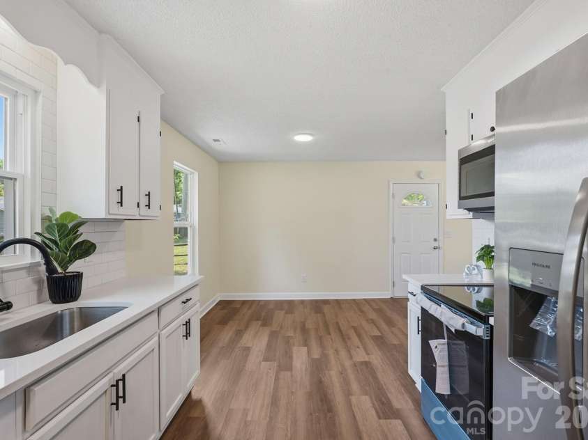 612 Welsh Avenue, Monroe, NC 28112.  MLS# CAR4398332, YatesRealty ID 35068. 