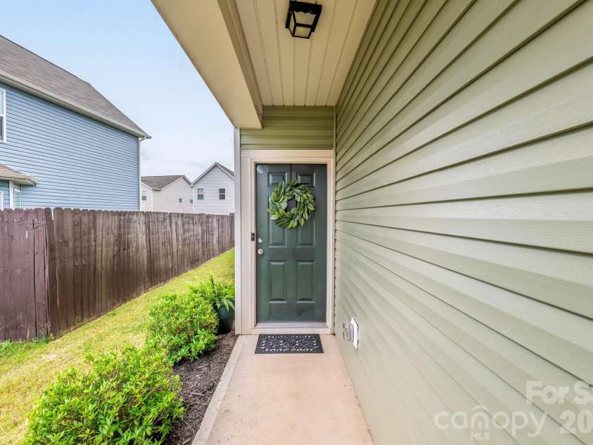 12551 Gotland Road, Midland, NC 28107.  MLS# CAR4396303, YatesRealty ID 35069. Covered Front Entrance
