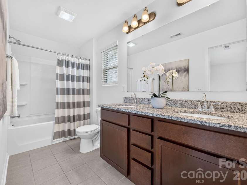 12551 Gotland Road, Midland, NC 28107.  MLS# CAR4396303, YatesRealty ID 35069. Primary en suite w Dual Sink Vanity
