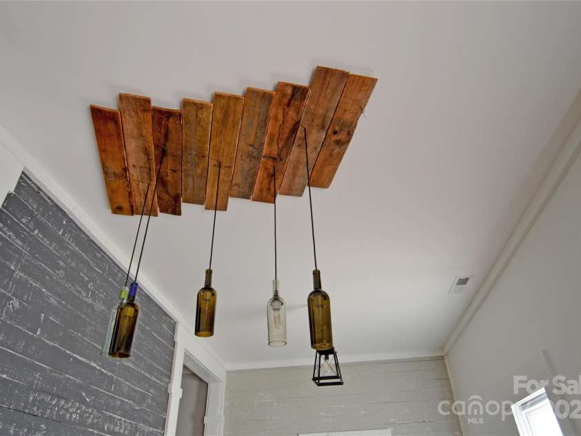 150 Hoyle Street, Marion, NC 28752.  MLS# CAR4333552, YatesRealty ID 3507. 