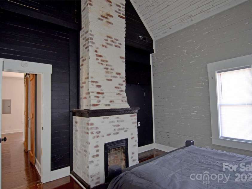 150 Hoyle Street, Marion, NC 28752.  MLS# CAR4333552, YatesRealty ID 3507. 