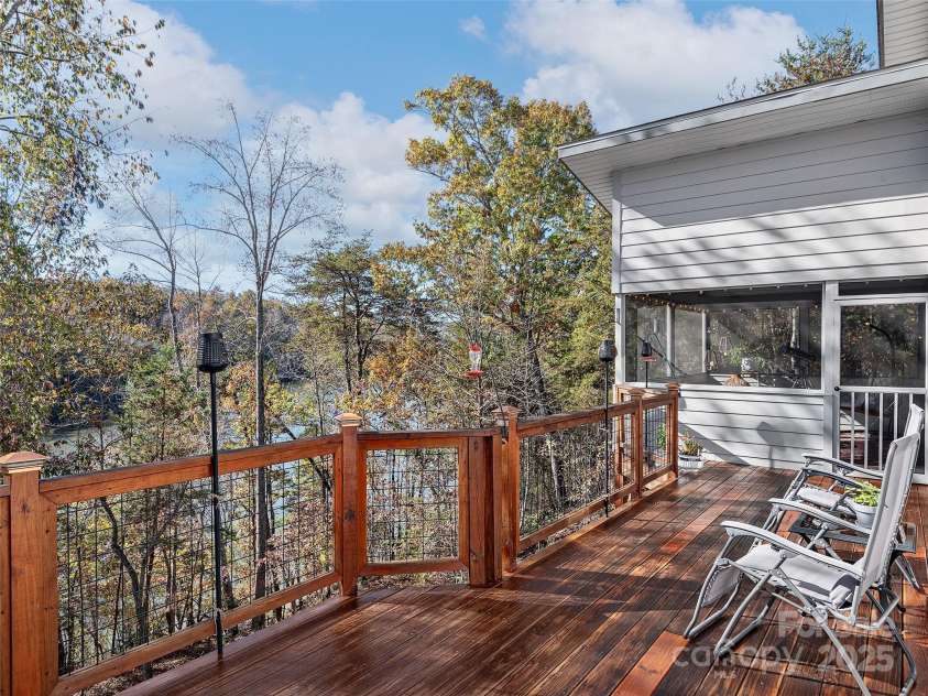 237 Mountain Lane, Mill Spring, NC 28756.  MLS# CAR4200589, YatesRealty ID 3507. 