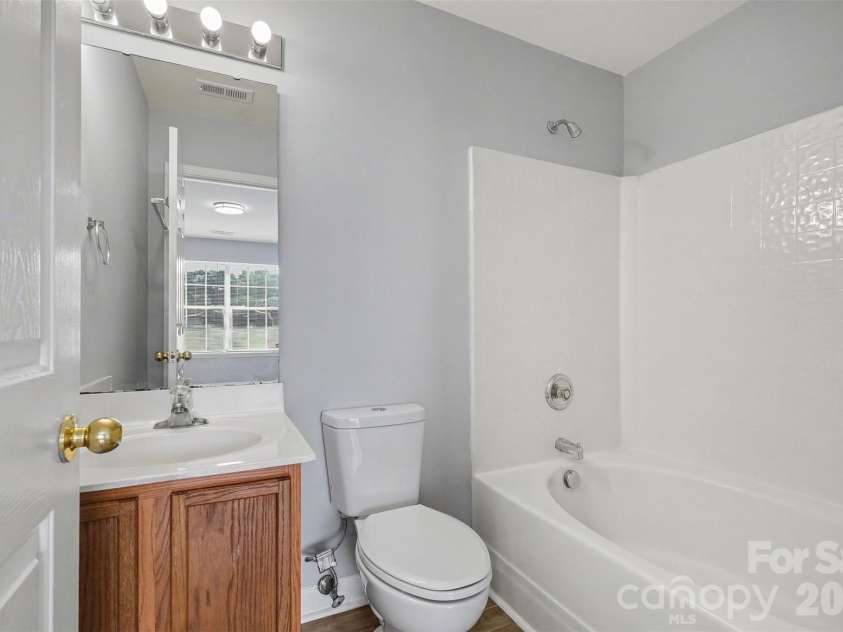 1505 Clooney Lane, Charlotte, NC 28262.  MLS# CAR4398497, YatesRealty ID 35070. Primary Bathroom