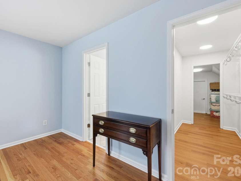 9329 Uxbridge Lane, Huntersville, NC 28078.  MLS# CAR4390100, YatesRealty ID 35071. 2nd floor primary spacious closet entry with additional storage