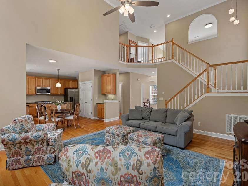 9329 Uxbridge Lane, Huntersville, NC 28078.  MLS# CAR4390100, YatesRealty ID 35071. Open floor plan looking into the kitchen