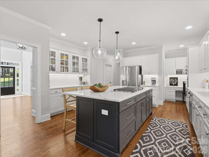 8916 Abrell Walk Court, Charlotte, NC 28226.  MLS# CAR4394480, YatesRealty ID 35073. 