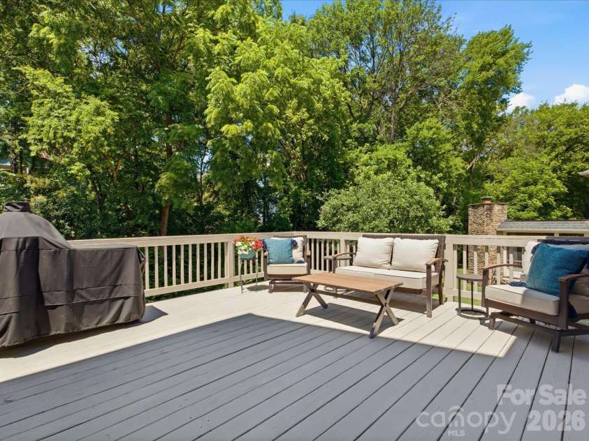 8916 Abrell Walk Court, Charlotte, NC 28226.  MLS# CAR4394480, YatesRealty ID 35073. 