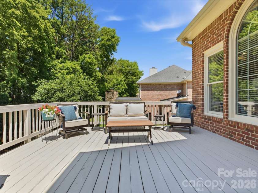 8916 Abrell Walk Court, Charlotte, NC 28226.  MLS# CAR4394480, YatesRealty ID 35073. 