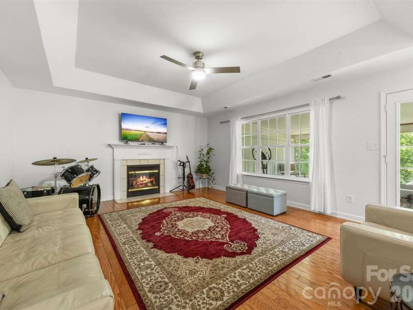5302 Fairgrove Lane, Harrisburg, NC 28075.  MLS# CAR4372391, YatesRealty ID 35074. 