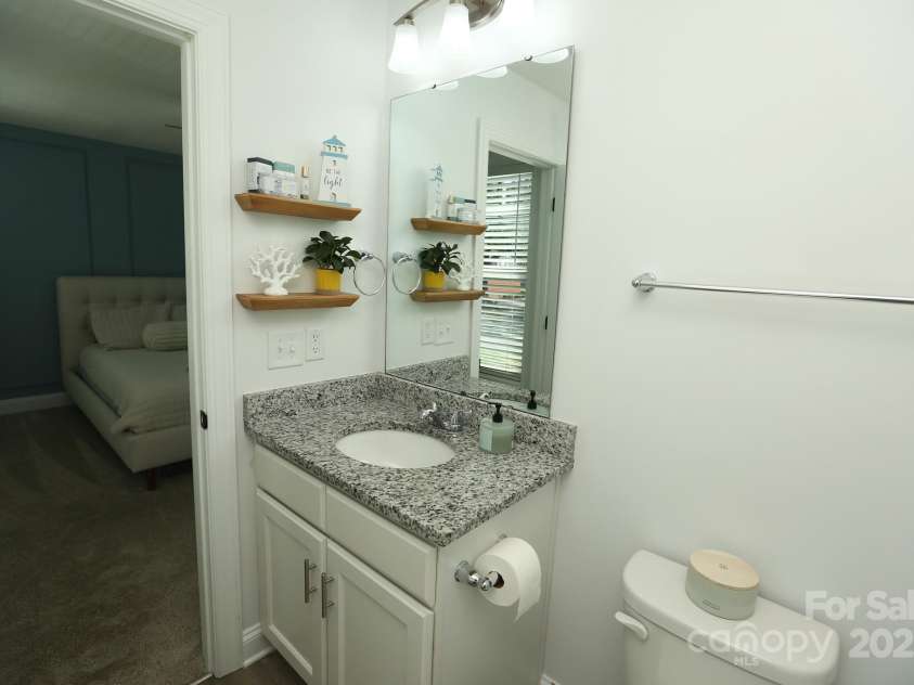 406 Ruth Avenue, Kannapolis, NC 28083.  MLS# CAR4297622, YatesRealty ID 35075. 