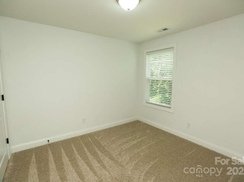 406 Ruth Avenue, Kannapolis, NC 28083.  MLS# CAR4297622, YatesRealty ID 35075. 