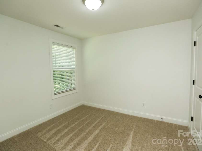 406 Ruth Avenue, Kannapolis, NC 28083.  MLS# CAR4297622, YatesRealty ID 35075. 