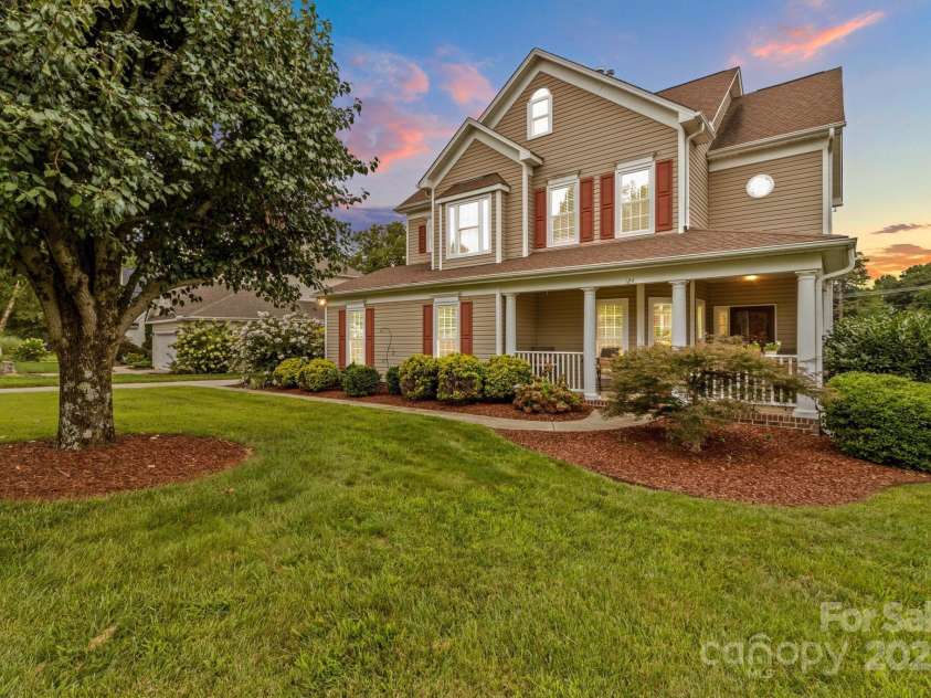 124 Elizabeth Hearth Road, Mooresville, NC 28115.  MLS# CAR4295380, YatesRealty ID 35077. 