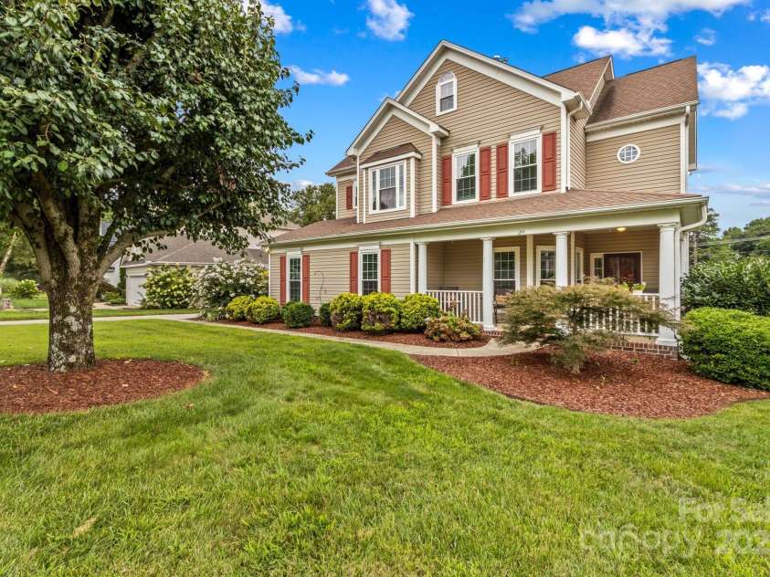 124 Elizabeth Hearth Road, Mooresville, NC 28115.  MLS# CAR4295380, YatesRealty ID 35077. 