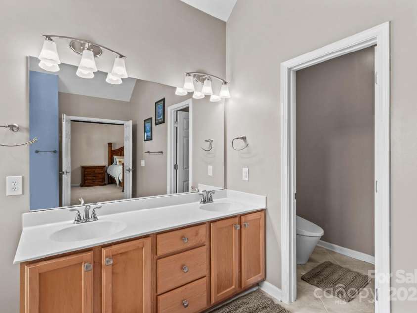 124 Elizabeth Hearth Road, Mooresville, NC 28115.  MLS# CAR4295380, YatesRealty ID 35077. 