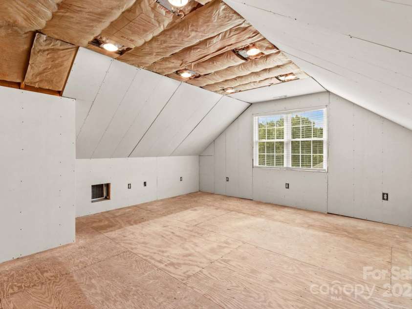 124 Elizabeth Hearth Road, Mooresville, NC 28115.  MLS# CAR4295380, YatesRealty ID 35077. 