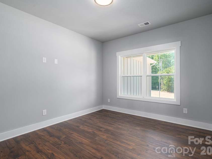 1343 Zeb Haynes Road, Maiden, NC 28650.  MLS# CAR4382813, YatesRealty ID 35077. 