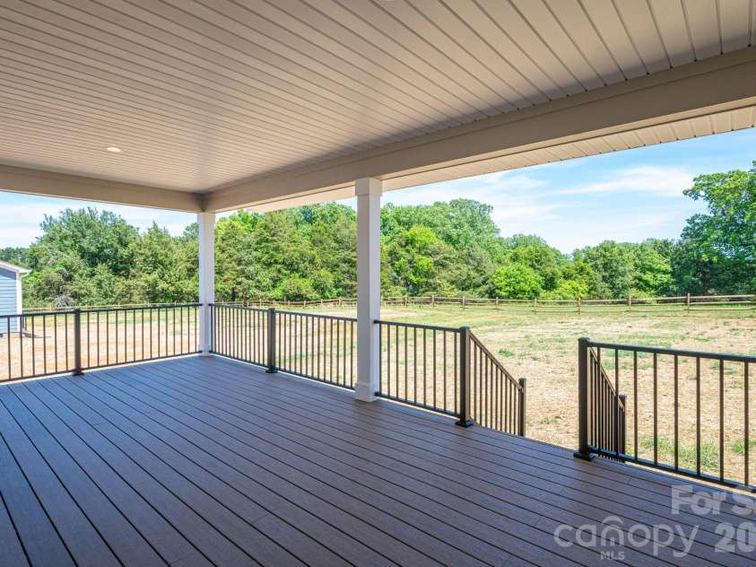 1343 Zeb Haynes Road, Maiden, NC 28650.  MLS# CAR4382813, YatesRealty ID 35077. 