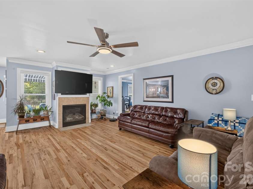 4934 Sagittarius Circle, Denver, NC 28037.  MLS# CAR4395974, YatesRealty ID 35078. 