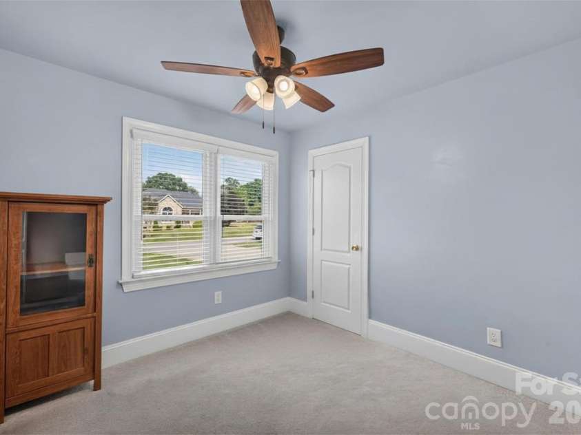 4934 Sagittarius Circle, Denver, NC 28037.  MLS# CAR4395974, YatesRealty ID 35078. 