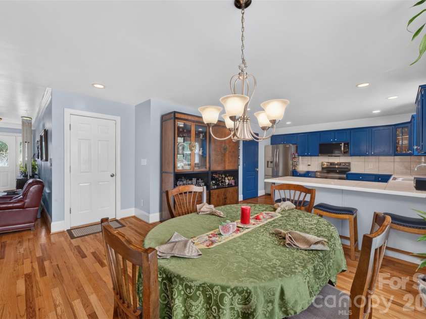 4934 Sagittarius Circle, Denver, NC 28037.  MLS# CAR4395974, YatesRealty ID 35078. 