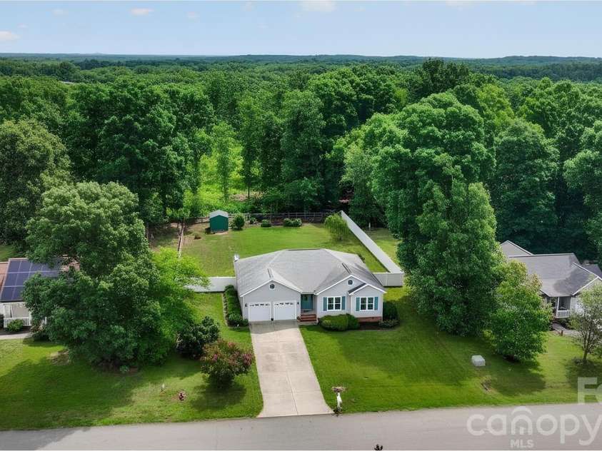 4934 Sagittarius Circle, Denver, NC 28037.  MLS# CAR4395974, YatesRealty ID 35078. 