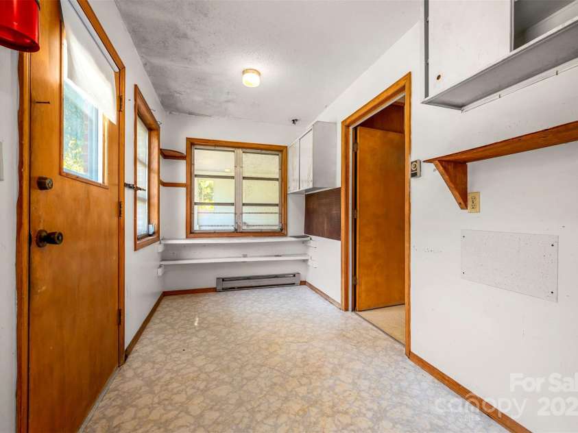 188 Academy Street, Spindale, NC 28160.  MLS# CAR4296251, YatesRealty ID 35079. 