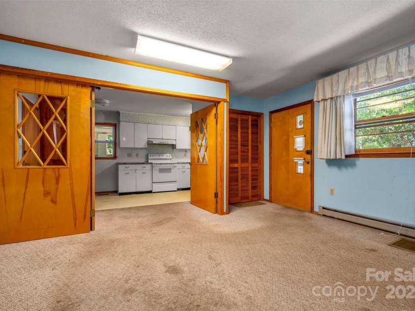188 Academy Street, Spindale, NC 28160.  MLS# CAR4296251, YatesRealty ID 35079. 
