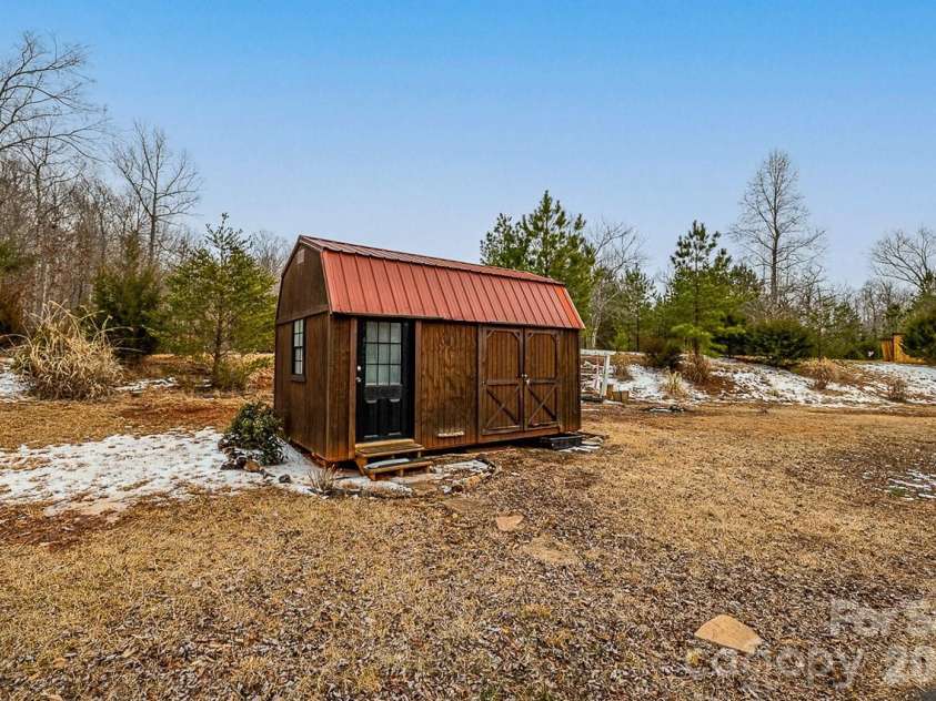 1944 River Crest Parkway, Rutherfordton, NC 28139.  MLS# CAR4342988, YatesRealty ID 3508. 