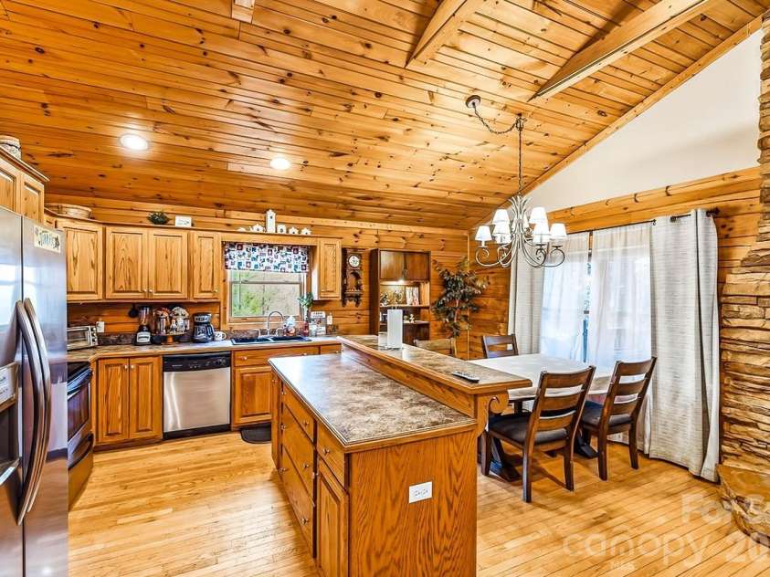 1944 River Crest Parkway, Rutherfordton, NC 28139.  MLS# CAR4342988, YatesRealty ID 3508. 