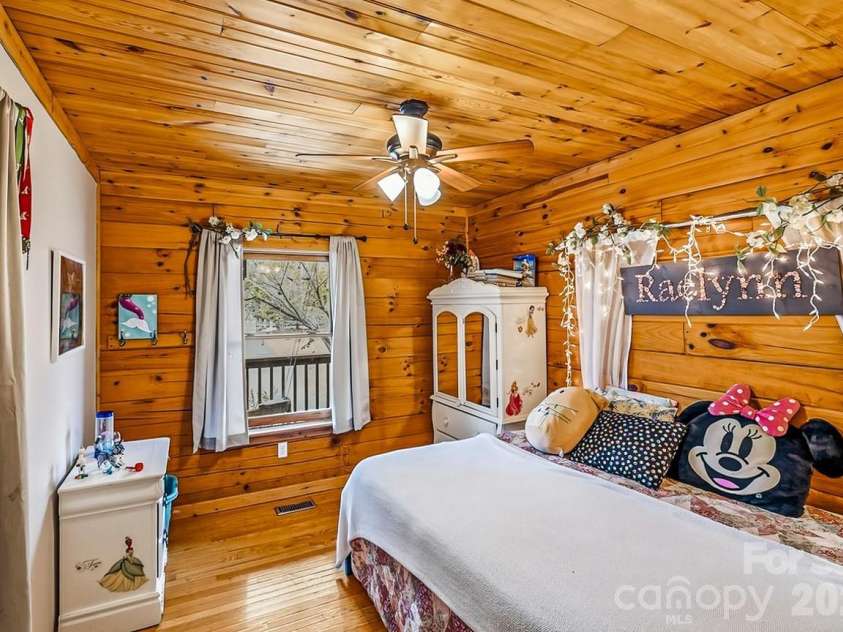 1944 River Crest Parkway, Rutherfordton, NC 28139.  MLS# CAR4342988, YatesRealty ID 3508. 