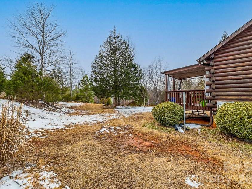 1944 River Crest Parkway, Rutherfordton, NC 28139.  MLS# CAR4342988, YatesRealty ID 3508. 